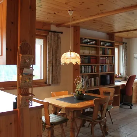 Chasa Crush 117 Vakantiehuis Ardez